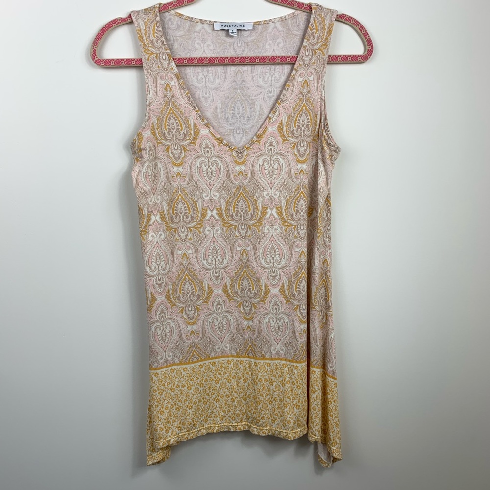 🌵Rose & Olive sleeveless tunic